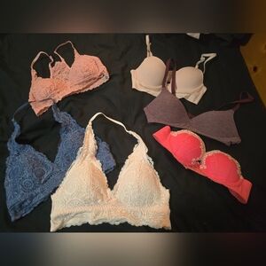 Lot of 6 Aerie Bras 32A S XS